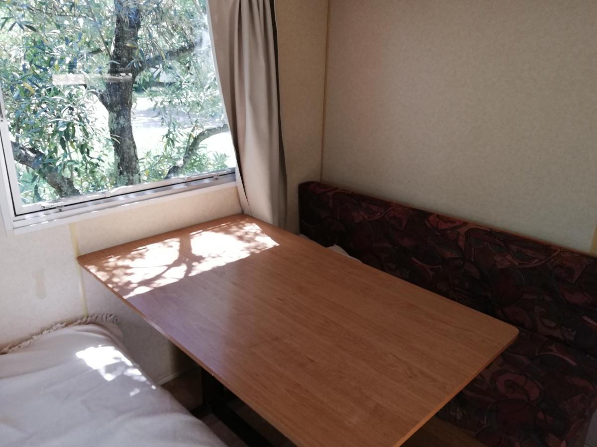 Li Sourso Hotel Aups Bagian luar foto